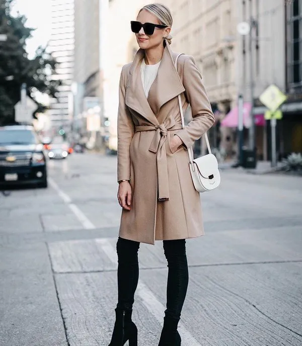 Стиль одежды casual для женщин: модные образы smart casual и sport casual - фото