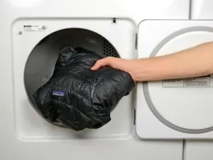 Стирка куртки из синтетики