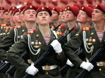 Какие рода войск носят бордовый берет