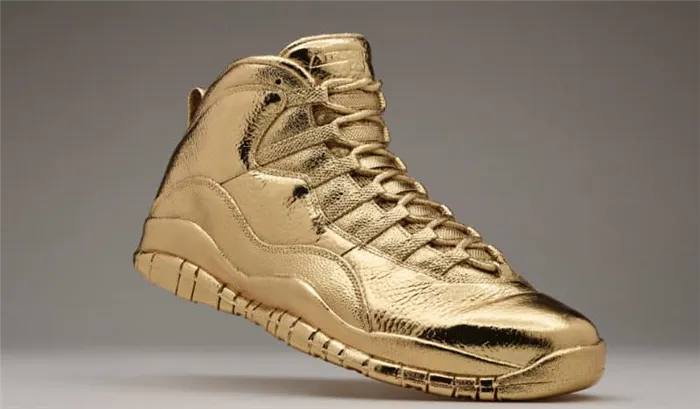 Золотые кроссовки SolidGoldOVOxAirJordans